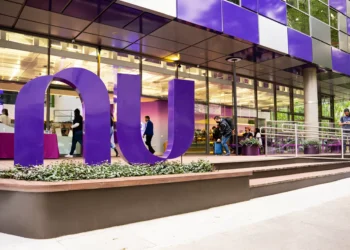 Nubank assume posto de segundo maior banco do Brasil em número de clientes