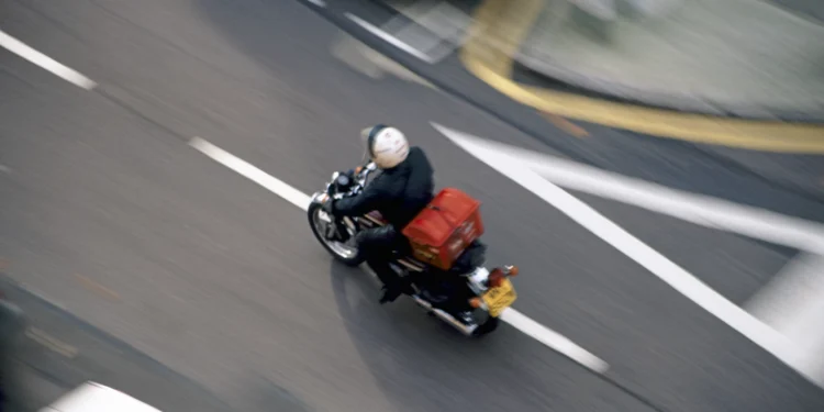 Boulos se encontra com Motta e quer votação de direitos a trabalhadores de aplicativo neste ano