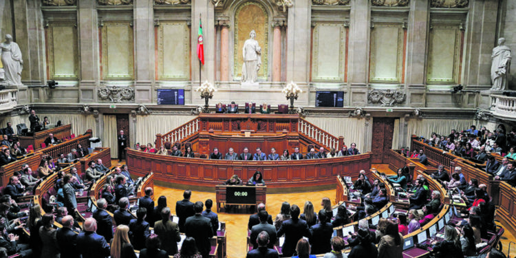 PS quer debate de urgência no parlamento sobre controlo de fronteiras
