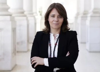 Candidatos da direita parecem competir numa espécie de “Montenegrómetro”, diz Catarina Martins