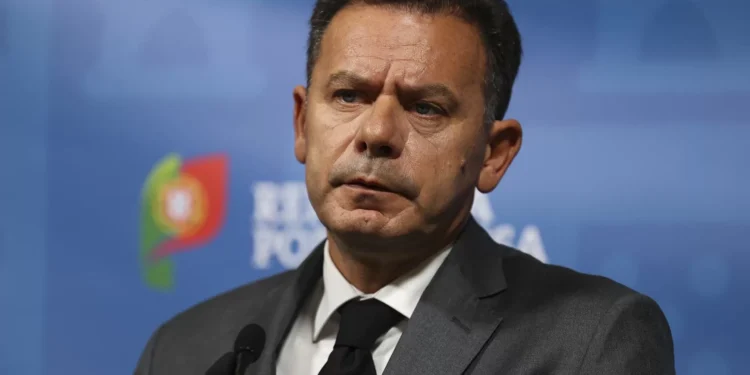 Governo paga 20 mil euros para ver futebol da Sport TV