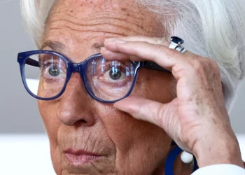 Lagarde: ‘Sou mais a favor de incentivos do que de impostos para reter capital na UE’