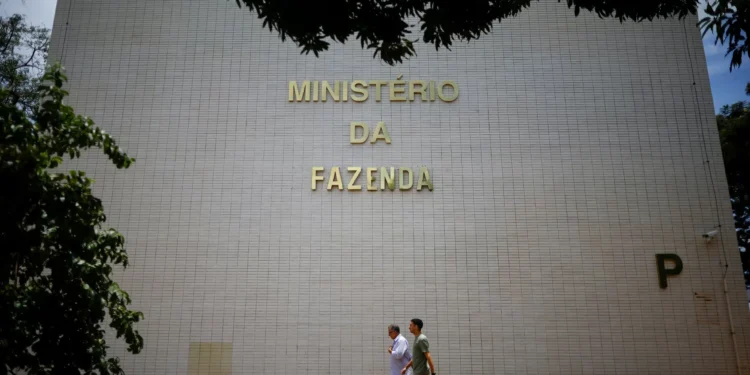 Governo brasileiro tem ‘aversão a controlar gastos’, diz Goldman Sachs