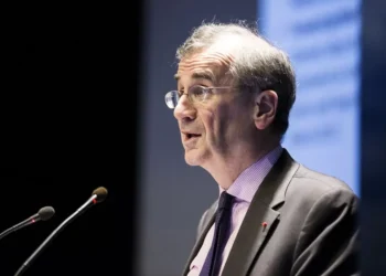 Presidente do BC da França deixará o cargo antes do fim do mandato